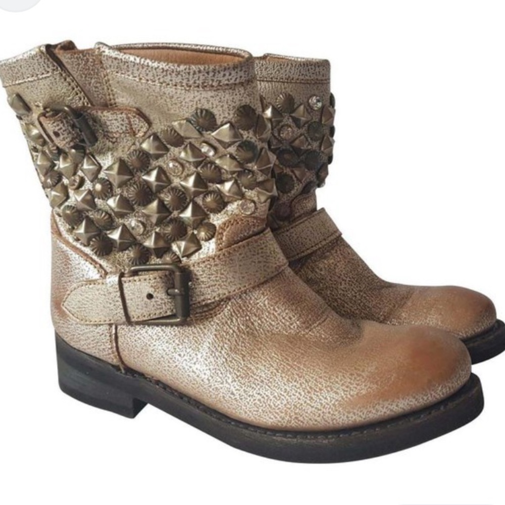 Ash‎ Silver Studded Distressed Leather Moto Boots Sz. 39